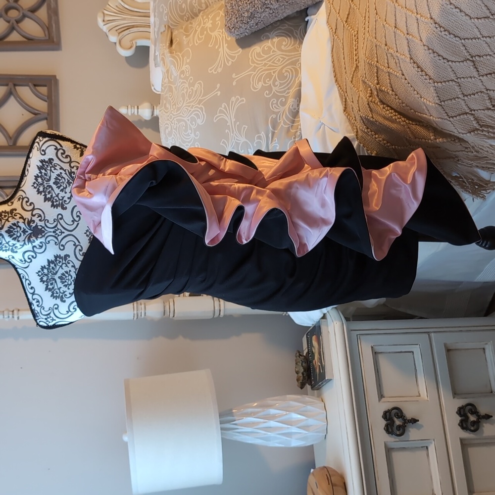 Miss Circle Strapless Black and Pink Ruffle Cocktail Dress